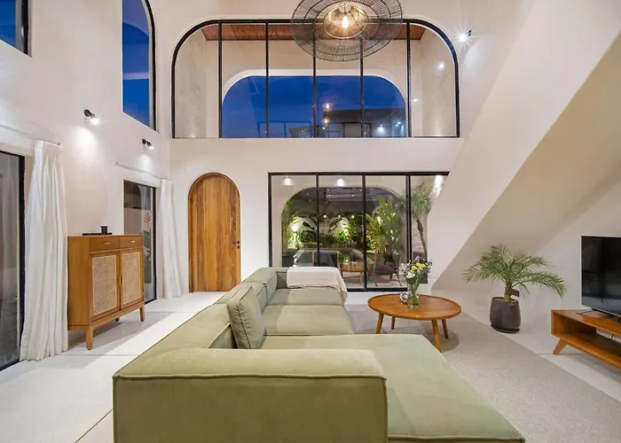 Nusa Loft V1 -2br With Rooftop Space In * 乌鲁瓦图