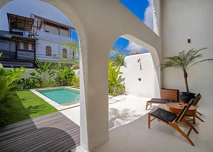 Nusa Loft V1 -2br With Rooftop Space In * Uluwatu