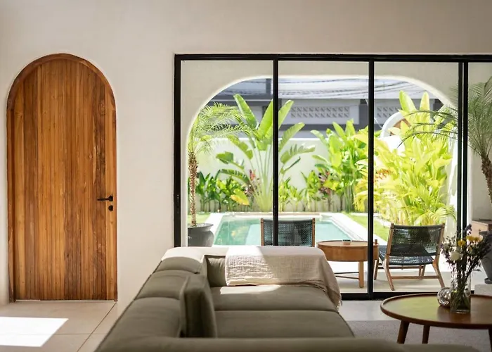 Nusa Loft V1 -2br With Rooftop Space In 乌鲁瓦图