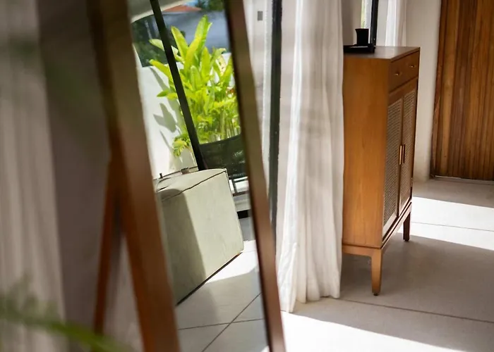 Nusa Loft V1 -2br With Rooftop Space In Villa Uluwatu